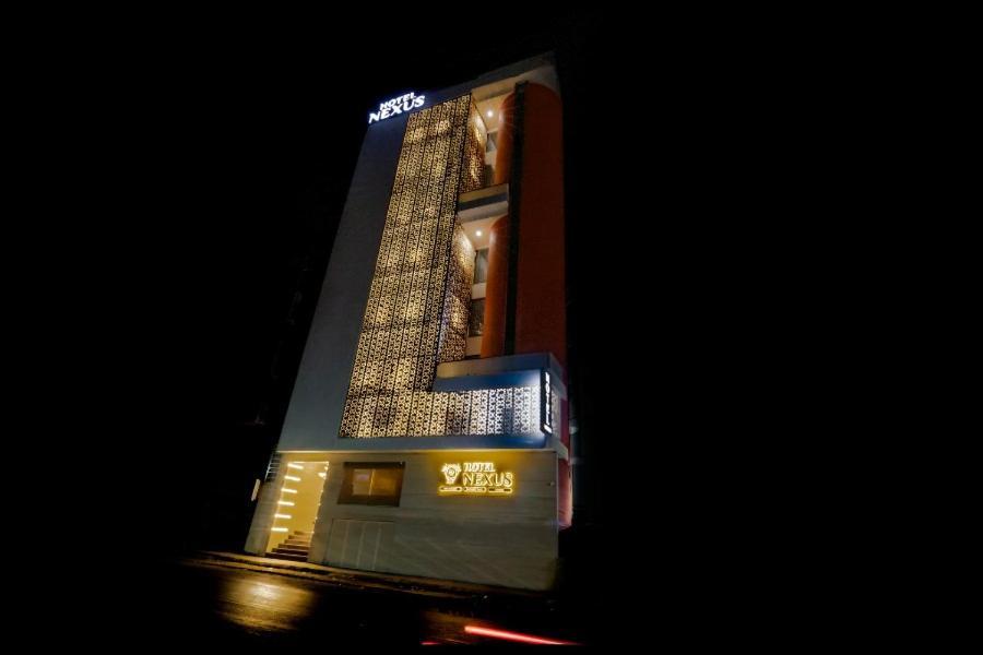 Hotel Nexus Rajkot Exteriör bild